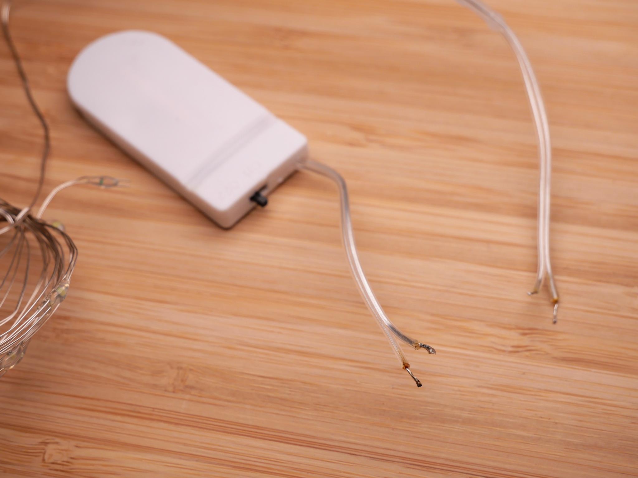 Step 6: Cutting and tinning the wires of the LED string
