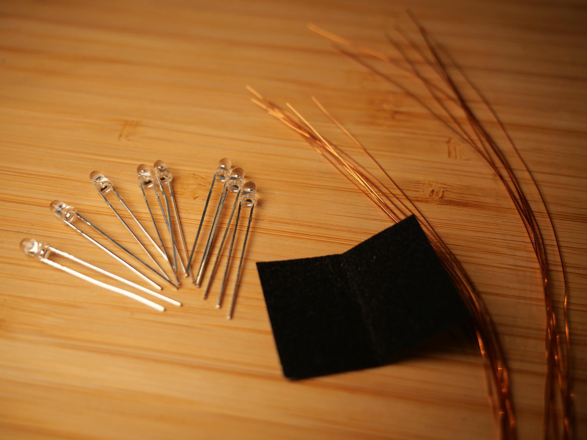 Preparing eight 10 mm and eight 15 mm pieces of copper wire