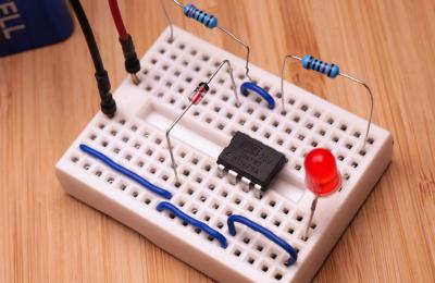 Zener Diodes as Shunt Regulator