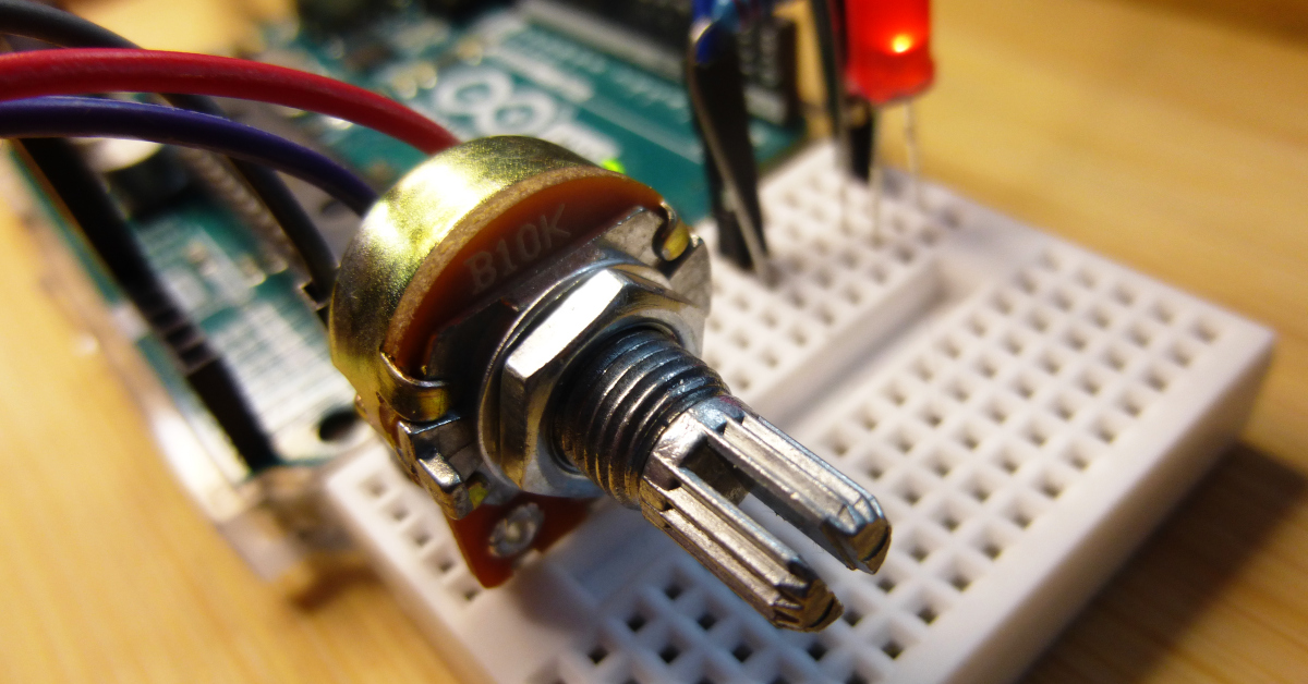 Using PWM Outputs | DevXplained